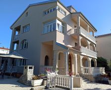 Croatia Krk Island Malinska vacation rental compare prices direct by owner 13413077