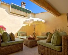 France Provence - Alpes - Cote d'Azur Rustrel vacation rental compare prices direct by owner 33239913