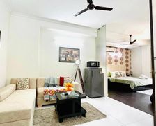 India Delhi New Delhi vacation rental compare prices direct by owner 29930523