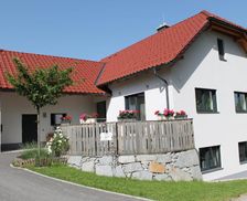 Austria Upper Austria Waldburg vacation rental compare prices direct by owner 13701213