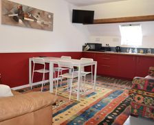 France Brittany Châteaulin vacation rental compare prices direct by owner 18458332