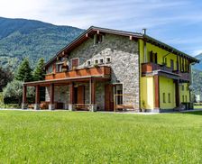 Italy Lombardy Morbegno vacation rental compare prices direct by owner 26337208