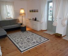 Germany Mecklenburg-West Pomerania Faulenrost vacation rental compare prices direct by owner 33211925