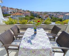 Croatia Split-Dalmatia Okrug Gornji (Ciovo) vacation rental compare prices direct by owner 33229769