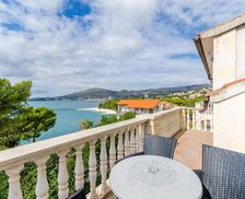 Croatia Split-Dalmatia Okrug Gornji (Ciovo) vacation rental compare prices direct by owner 4690339