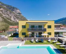 Italy Trentino Alto Adige Dro vacation rental compare prices direct by owner 14225134