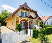 Hungary Somogy County Balatonszarszo vacation rental compare prices direct by owner 23732539