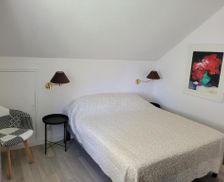 France Limousin Saint-Yrieix-la-Perche vacation rental compare prices direct by owner 13970703