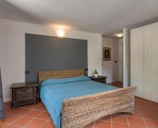 Italy Lombardy IDRO vacation rental compare prices direct by owner 26379165