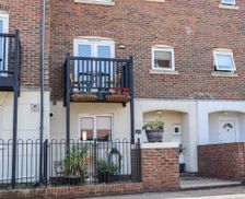 United Kingdom East Sussex Eastbourne vacation rental compare prices direct by owner 28477291
