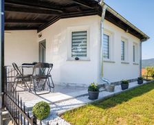 Slovenia Dolenjska (Lower Carniola) Dragatuš vacation rental compare prices direct by owner 26742448