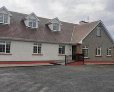 Ireland County Mayo Ballaghaderreen vacation rental compare prices direct by owner 33372337