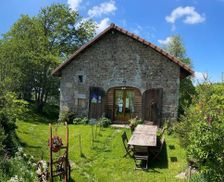 France Auvergne Saint-Anthème vacation rental compare prices direct by owner 13973711