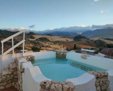 Spain Andalucía Montecorto vacation rental compare prices direct by owner 18271903