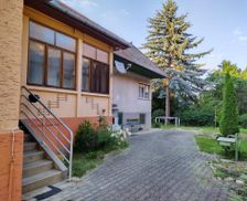 Romania BV Sacele vacation rental compare prices direct by owner 33216034