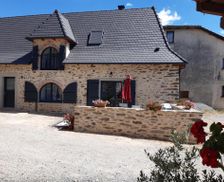 France Aveyron St santin vacation rental compare prices direct by owner 9881966