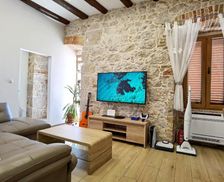 Croatia Sibenik-Knin Šibenik vacation rental compare prices direct by owner 29884725