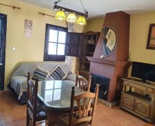 Spain Andalucía Capileira vacation rental compare prices direct by owner 14695983