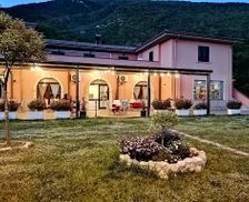 Italy Campania Mignano Monte Lungo vacation rental compare prices direct by owner 13784796