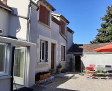 France Centre Saint-Hilaire-Saint-Mesmin vacation rental compare prices direct by owner 29852607