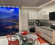 Italy Sicily Giardini Naxos vacation rental compare prices direct by owner 24317127