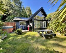 Canada British Columbia Ucluelet vacation rental compare prices direct by owner 12709299