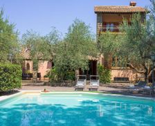 Italy Lazio Frattocchie vacation rental compare prices direct by owner 26715291