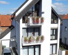 Germany Hessen Niederdorfelden vacation rental compare prices direct by owner 28712271