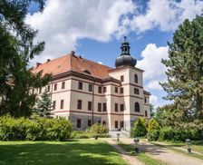 Czechia Pilsen Lnáře vacation rental compare prices direct by owner 27849720