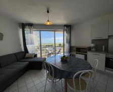 France Pays de la Loire Saint-Jean-de-Monts vacation rental compare prices direct by owner 19715963