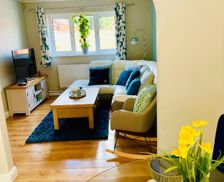 United Kingdom Gwent Abergavenny vacation rental compare prices direct by owner 36481583