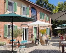 Italy Piedmont Quargnento vacation rental compare prices direct by owner 14659229