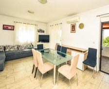 Croatia Zadar Maslenica vacation rental compare prices direct by owner 6371129