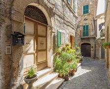 Italy Lazio Farnese vacation rental compare prices direct by owner 14193972