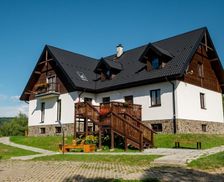 Poland Podkarpackie Ustrzyki Dolne vacation rental compare prices direct by owner 26876592