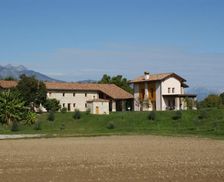 Italy Friuli Venezia Giulia Sacile vacation rental compare prices direct by owner 13801803