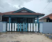 Malaysia Perlis Kangar vacation rental compare prices direct by owner 26097901