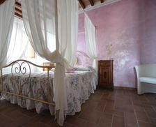 Italy Tuscany San Quirico dʼOrcia vacation rental compare prices direct by owner 18096704