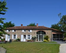 France Pays de la Loire Treize-Vents vacation rental compare prices direct by owner 16001660