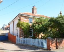 United Kingdom Suffolk Aldeburgh vacation rental compare prices direct by owner 32445859