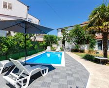 Croatia Sibenik-Knin County Srima (Vodice) vacation rental compare prices direct by owner 33230496