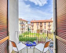 Italy Piedmont Stresa vacation rental compare prices direct by owner 29914109