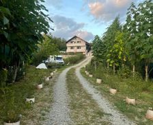 Romania Vâlcea Păuşeşti-Măglaşi vacation rental compare prices direct by owner 26189218