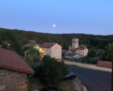 France Auvergne Fayet-Ronaye vacation rental compare prices direct by owner 13788778