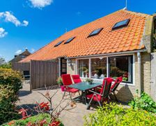 Netherlands Terschelling Kinnum vacation rental compare prices direct by owner 17937570