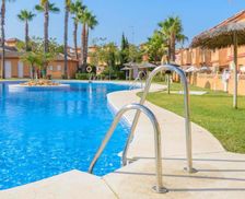 Spain Andalucía Isla Cristina vacation rental compare prices direct by owner 33429811