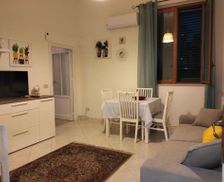 Italy Sicily Palermo vacation rental compare prices direct by owner 33629361