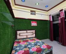 India Uttar Pradesh Ayodhya vacation rental compare prices direct by owner 35158323