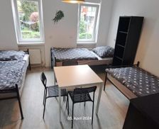 Germany Hessen Offenbach vacation rental compare prices direct by owner 35128046