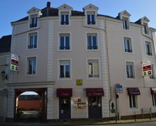 France Pays de la Loire Sillé-le-Guillaume vacation rental compare prices direct by owner 14138466